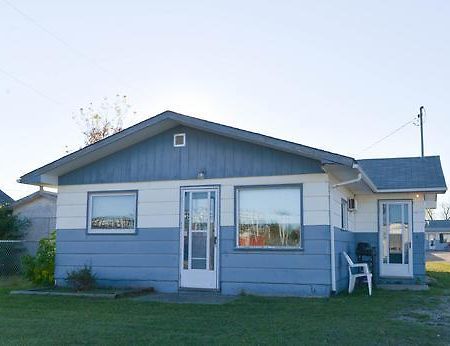 Thunderhill Motel And Suites Swan River 외부 사진