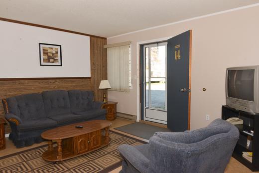Thunderhill Motel And Suites Swan River 외부 사진